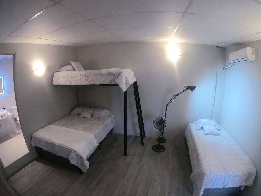 Apto Para Turismo. Moderno Comodo Y Panoramico. San Salvador Zewnętrze zdjęcie